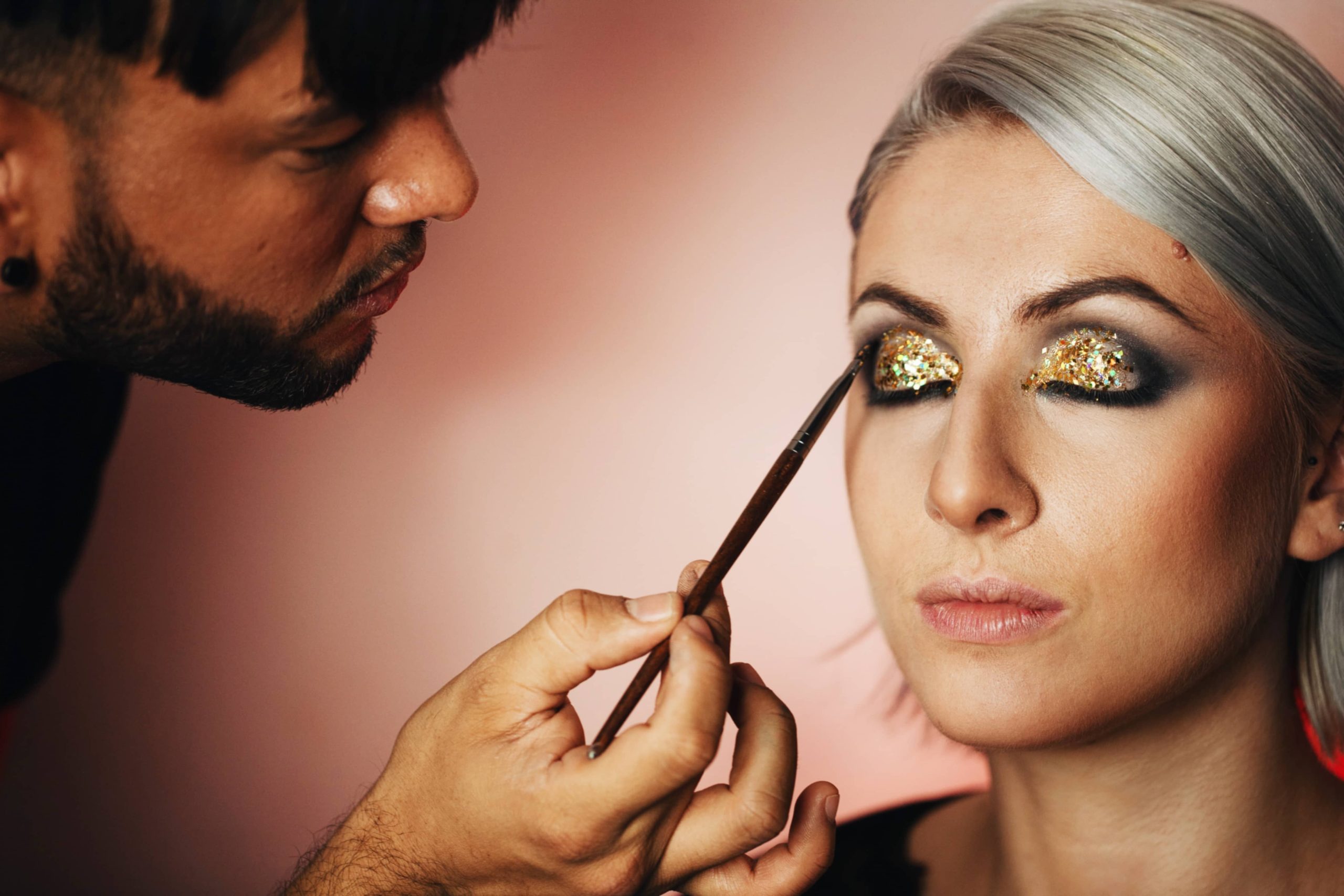 Ein Umfassender Leitfaden zu Gebackenen Lidschatten und Top-Empfehlungen zum Ausprobieren