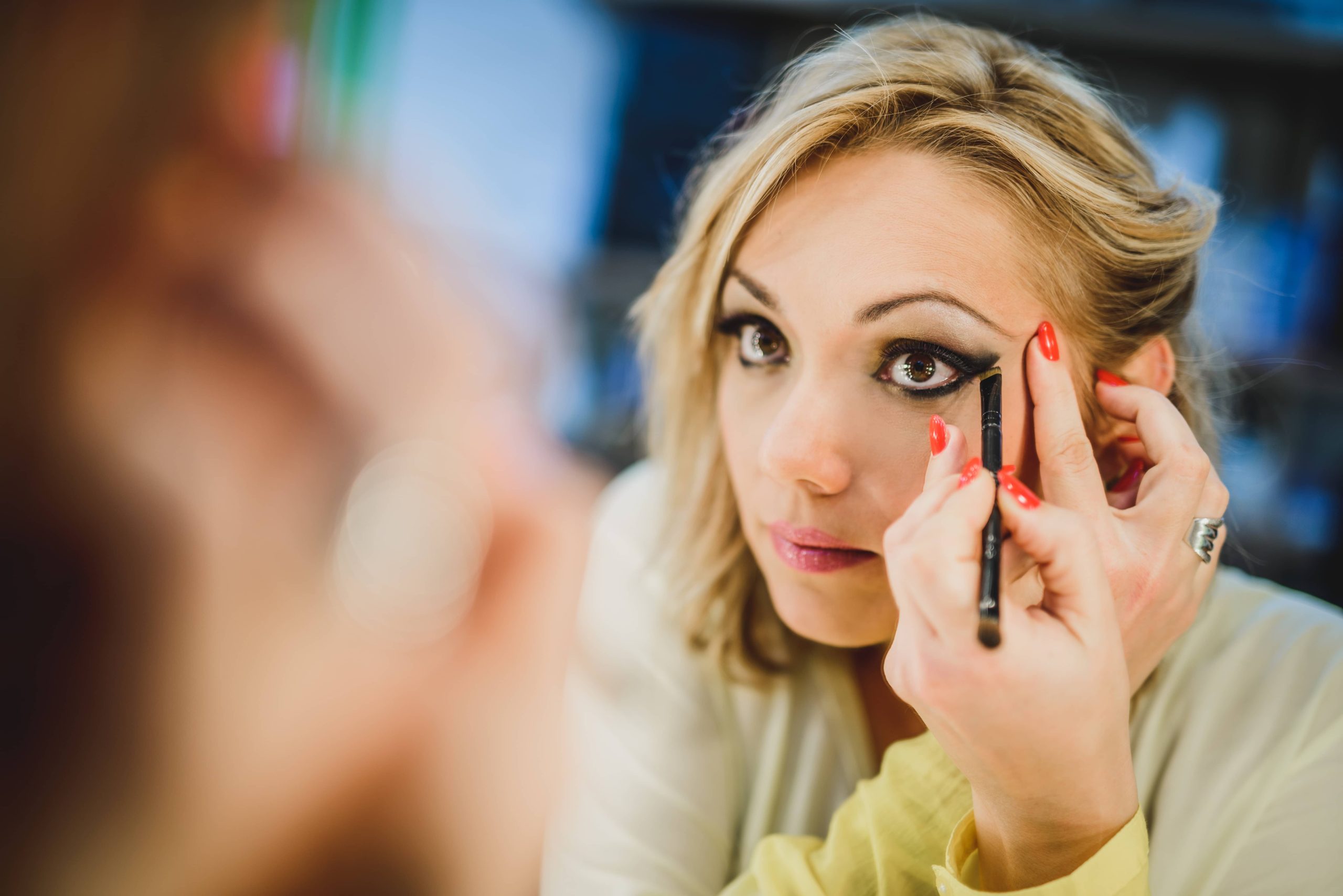 Sieben unverzichtbare Make-up-Werkzeuge zur Verbesserung Ihrer Schönheitsroutine